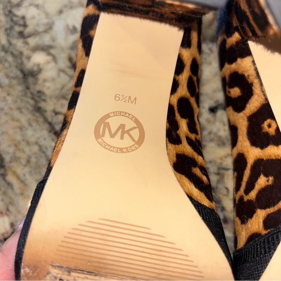Michael Kors Brown and Black Heels with Leopard Print - Picture 8 of 10